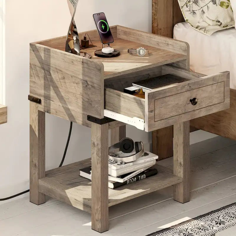 Mesa auxiliar gris de granja con estación de carga y cajón