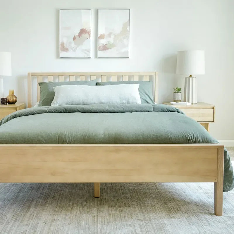 Cama Queen de Madera Maciza con Cabecero de Listones, Negra/Blanca/Rubia – 1 persona