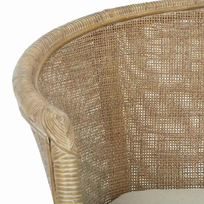 Sillón de ratán blanqueado con cojín blanco, asiento individual